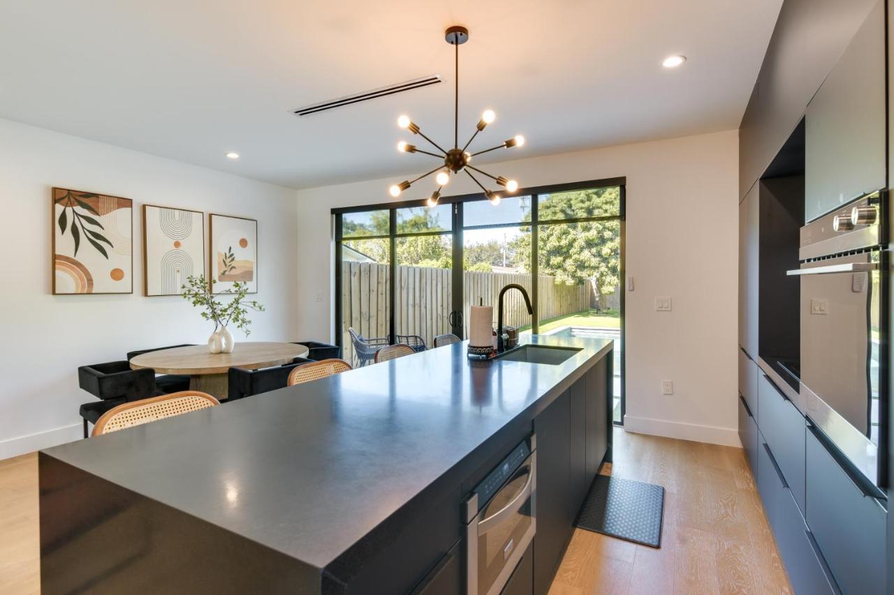 Holiday home Modern With Pool 1 Mi To Design District! Miami